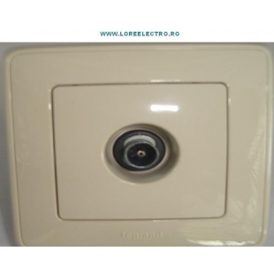PRIZA TV DE TRECERE, CULOARE CREM IVOIRE, GAMA CARIVA, COD 773980,
