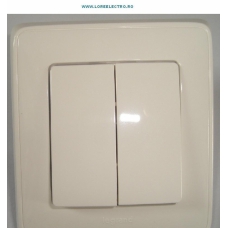 INTERUPATOR COMUTATOR BIPOLAR LUMINA, CARIVA, CULOARE ALB, COD: 773805, LEGRAND, TENSIUNE 230V, CURENT 10A