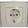 PRIZA LEGRAND SUKO SIMPLA, GAMA CARIVA, CULOARE  ALB COD: 773820