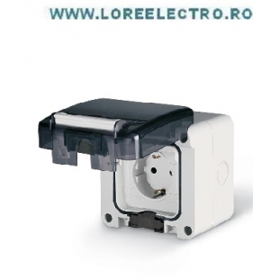 137.6507 PRIZA SCHUKO 16A MONTAJ APARENT CU PROTECTIE LA UMEZEALA SI PRAF IP66 SCAME